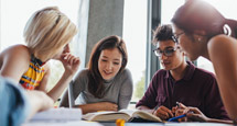 <b>College Navigator</b>